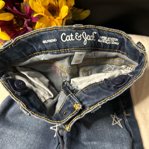 Cat & Jack Embroidered Stars Girlfriend Super Stretch Jeans NWOT - Picture 5 of 6